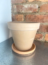 Load image into Gallery viewer, Antique Terracotta Pot + Saucer 6&quot;
